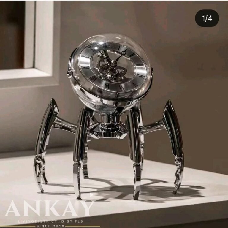 Spider Clock uk 19.3x19.3cm