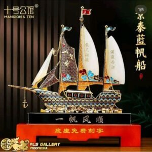 Pajangan Kapal - Yi Fan Feng Shun A + Base uk.36.5x13.9x36.5cm