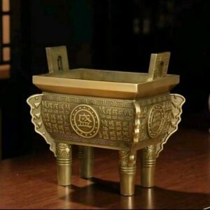 Tempat Dupa Ding Sheng Qian Qiu