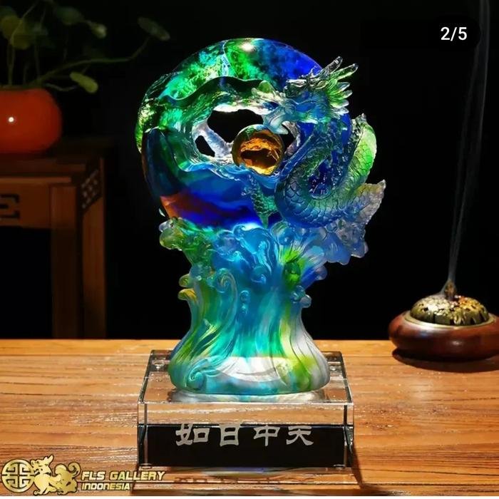 Kristal Liu Li Azure Dragon (Ru Ri Zhong Tian)