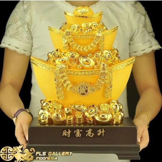 Pajangan Yuanbao Cai Fu Gao Shen uk.18x14x24cm