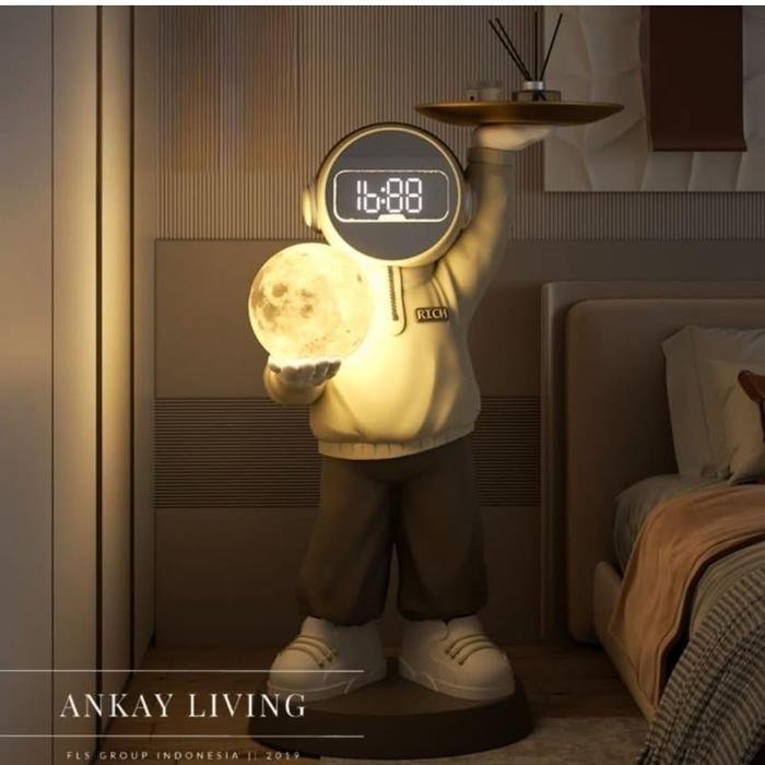 Luna Astronaut with Clock