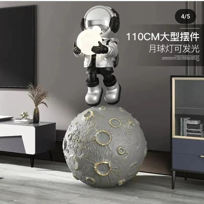 Little Astronauts Lunar Moon LED uk.50x110cm