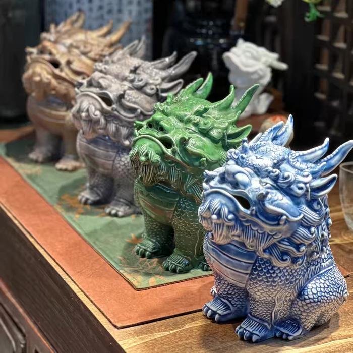 Pajangan Pixiu uk.20x16cm (Jindezhen Ceramic)