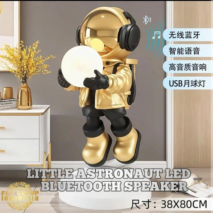 Little Astronaut Hold Moon Bluetooth Speaker uk 38x80cm
